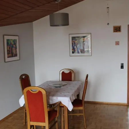 Apartment Blick Ins Gruene Uberlingen