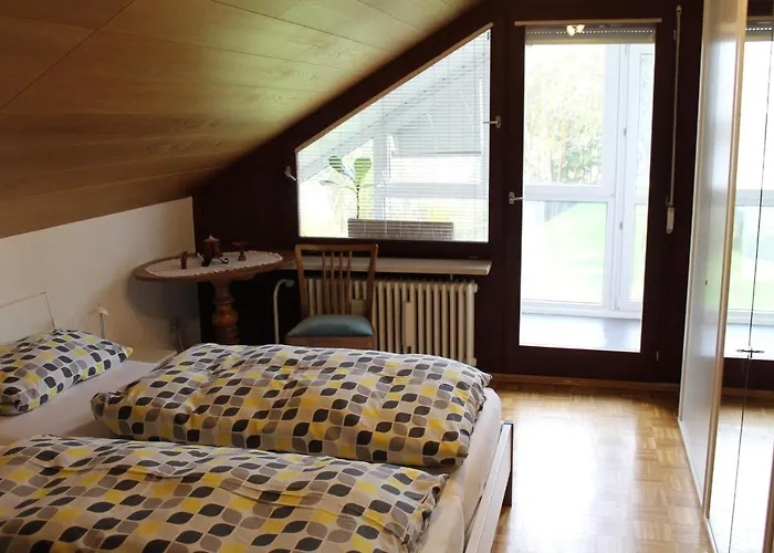 Blick Ins Gruene Apartment